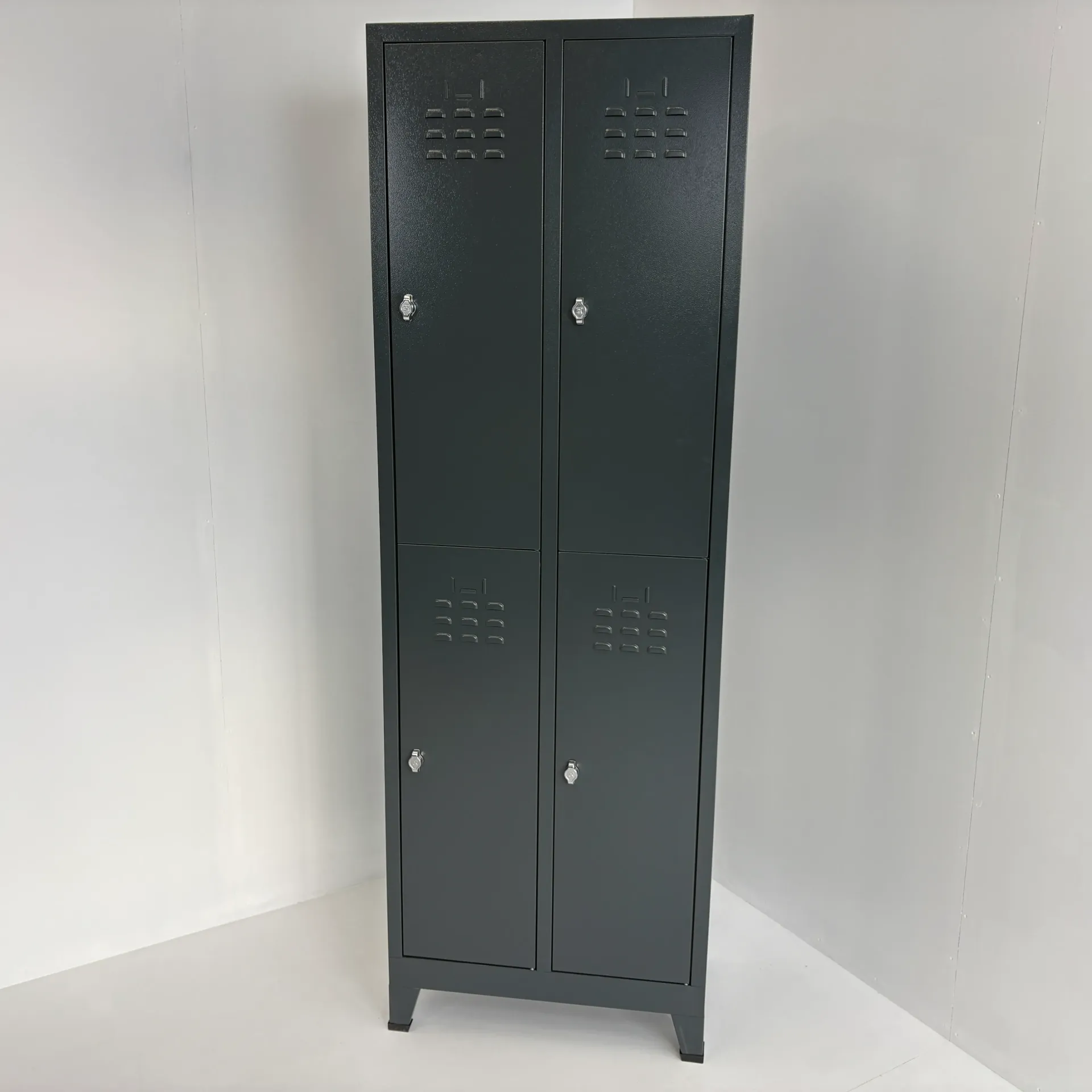 [101241] Locker vierdeurs 66x37x198cm Antracietgrijs